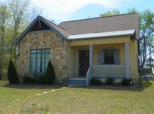 111 Memory Ln, Eufaula, AL 36027
