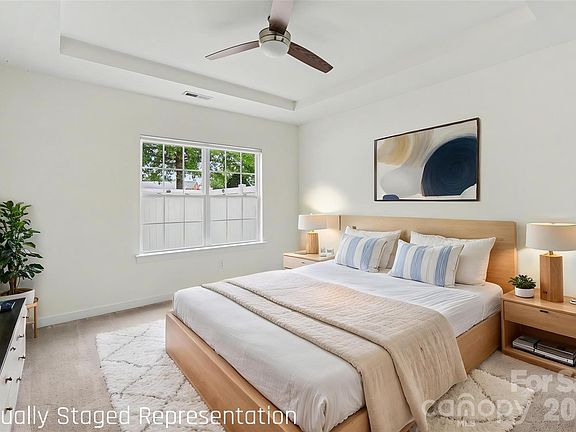 5th image of 15109 Jade St