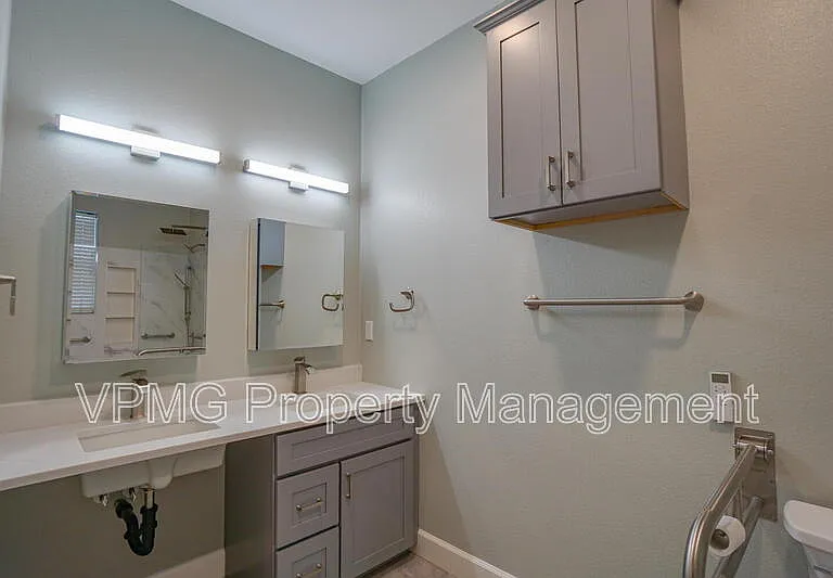1403 SE 194th Pl — Photo 12