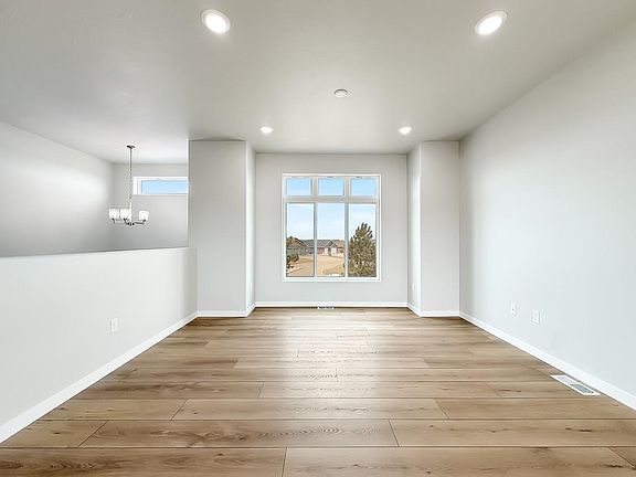 5th image of 2301 Johnson St