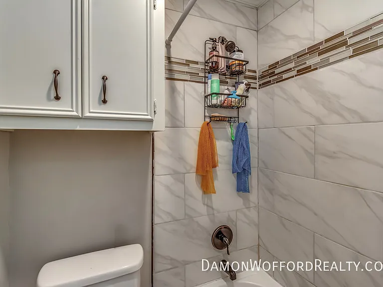 103 Live Oak Ln — Photo 37