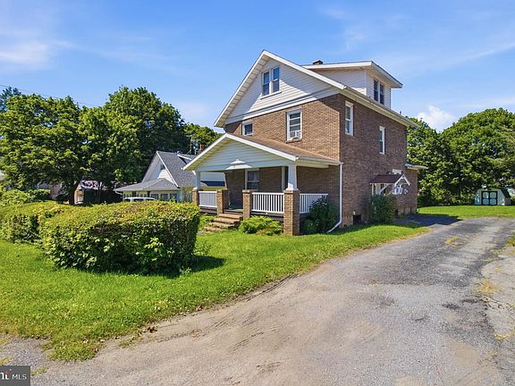 3rd image of 79 Jury Rd