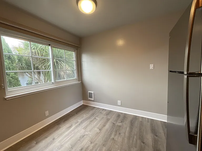 130 Magnolia Ave — Photo 29