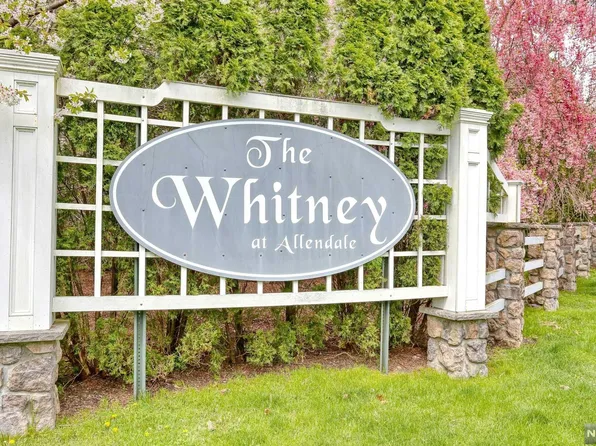 2006 Whitney Ln, Allendale, NJ 07401