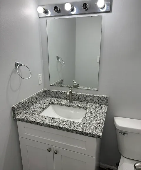 48 Park Pl #B1 — Photo 8