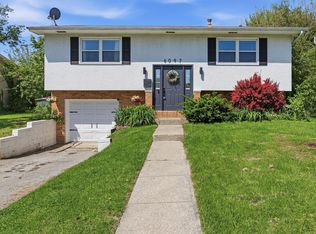 6097 Karl Rd, Columbus, OH 43229