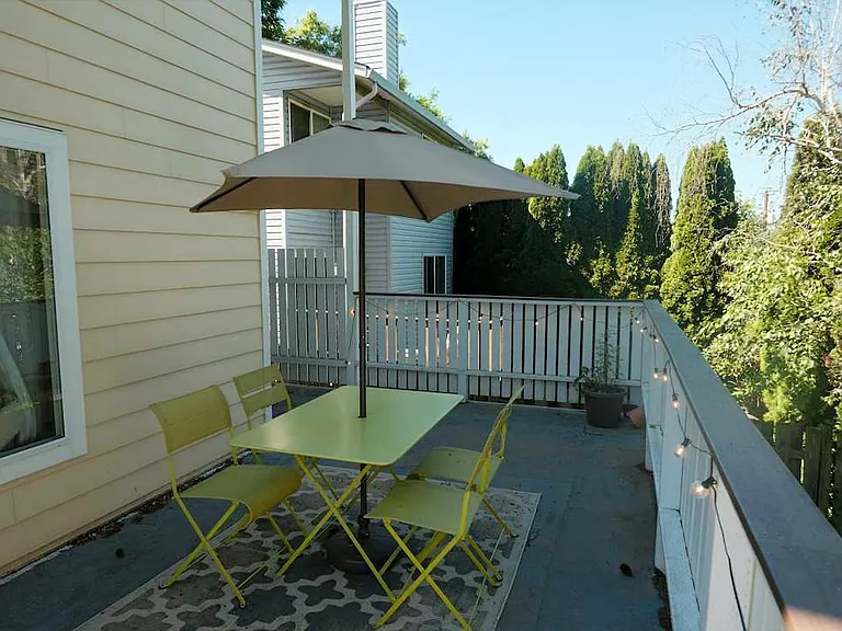 6404 Latona Ave NE — Photo 22