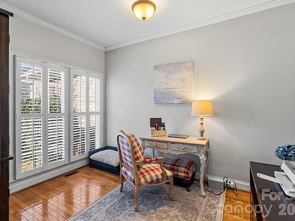 5th image of 3746 Ayrshire Ct