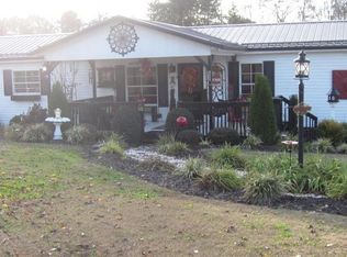 2590 Connelly Springs Rd, Granite Falls, NC 28630