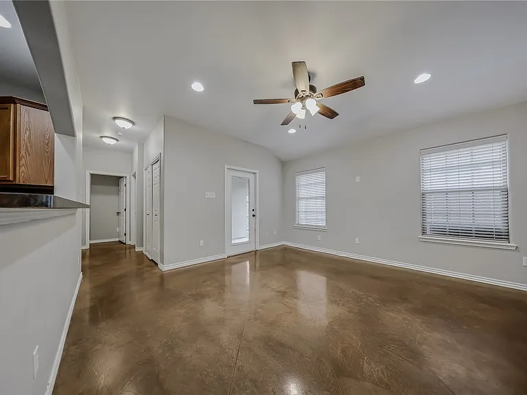 6630 Rhine Dr #B — Photo 6