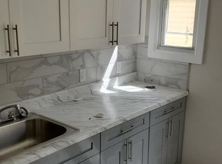 94 Hawthorne Ave APT 1, Newark, NJ 07112