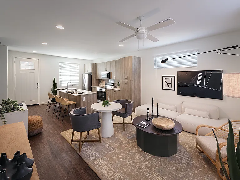 Sanctuary on 51st — Photo 14
