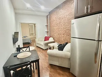 Rented by Papp Realty