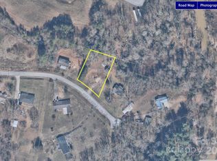 3136 Ward Green St, Lenoir, NC 28645