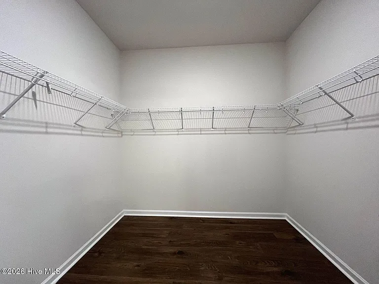 512 Ragapple Ln — Photo 22
