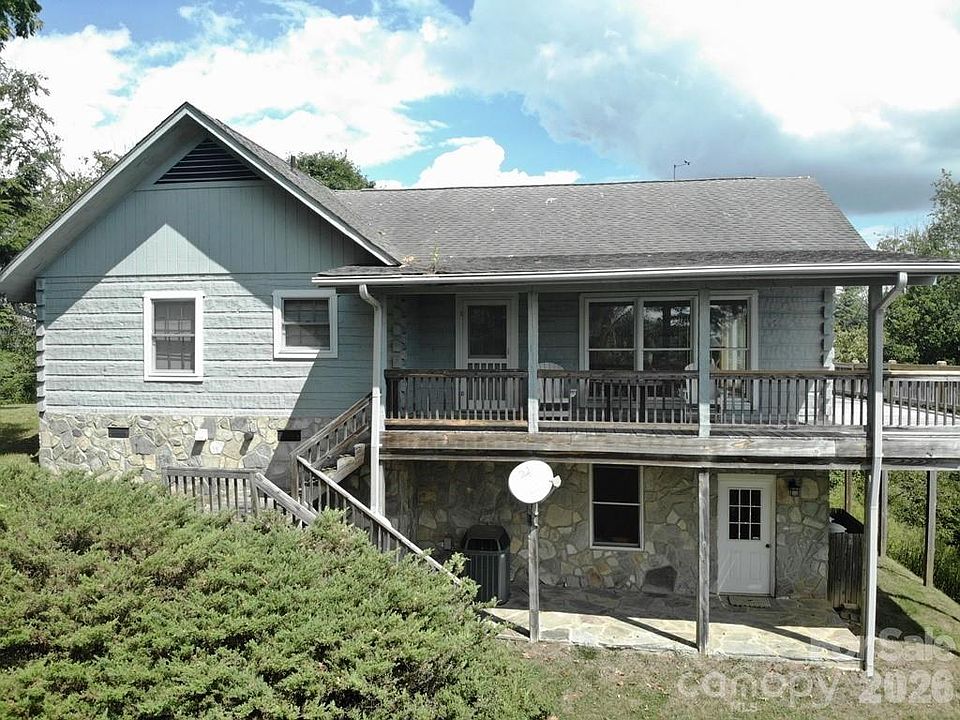 1st image of 979 Wagon Rd #6-8