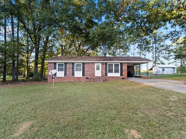 107 Gervais St, Ninety Six, SC 29666