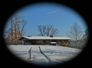 8989 Herpel Rd, Mountain View, AR 72560