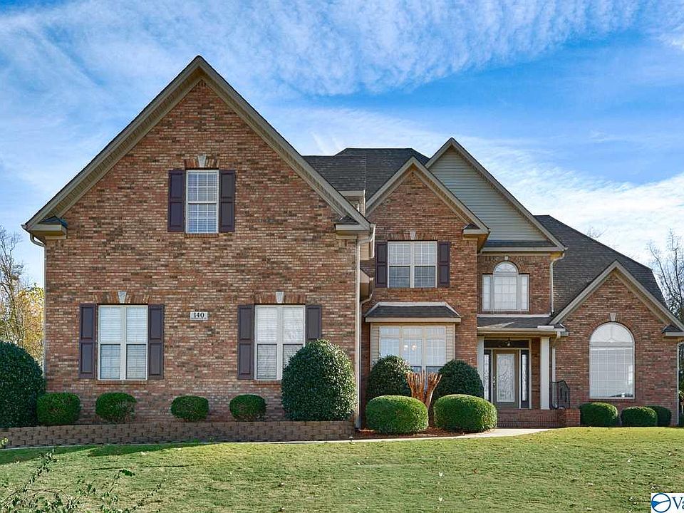 1st image of 140 Rainbow Glen Cir