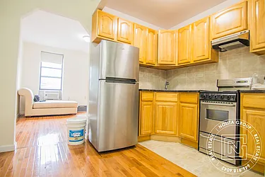 Rented by Nolita Group