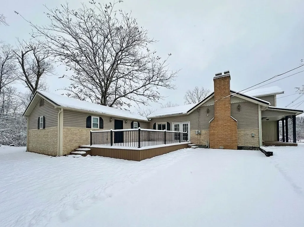 14370 Main St photo 1
