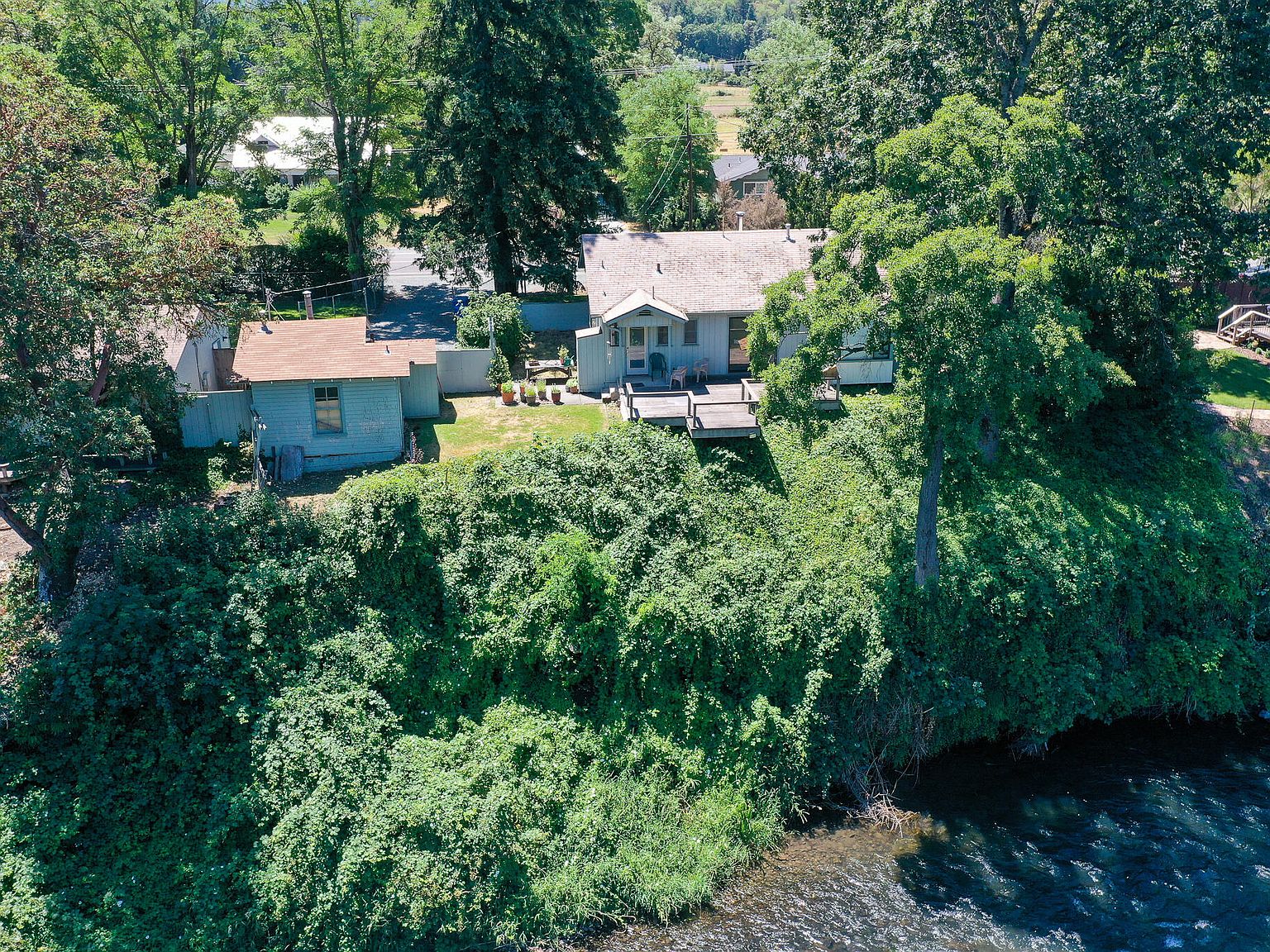 3296 Rogue River Hwy, Gold Hill, OR 97525 Zillow