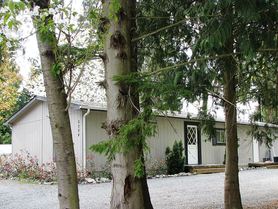 1st image of 6204 152nd Ave NE