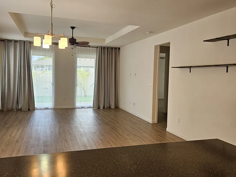 282 Puaehu St — Photo 11