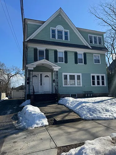 51 Marion St #3 Photo 1