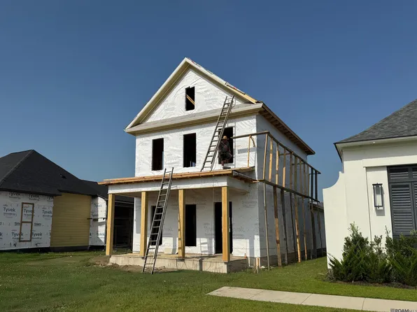 13847 Golden Holly Ln, Baton Rouge, LA 70810
