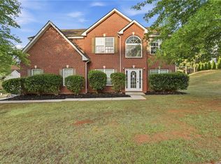 4968 Locherby Dr, Fairburn, GA 30213