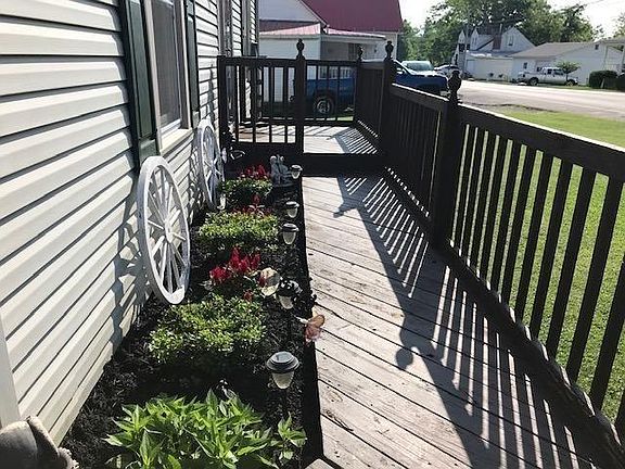 3rd image of 649 Panhandle Ave