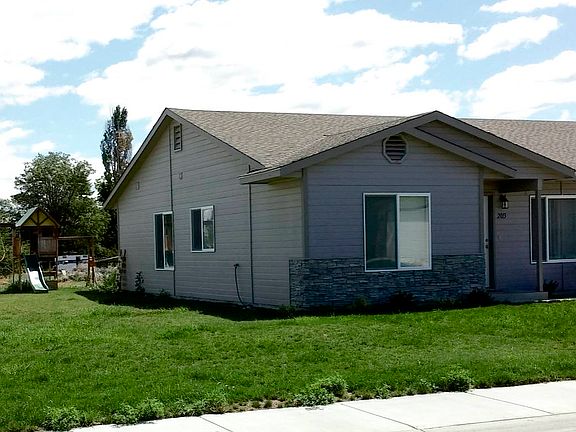 Large lot, agricultural feel