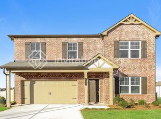 525 Almere Dr, Hampton, GA 30228