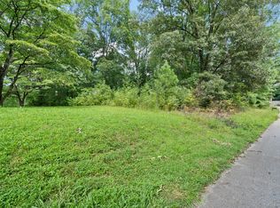 1 Patrick Dr, Dover, TN 37058