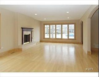 1st image of 6451 N Kilbourn Ave