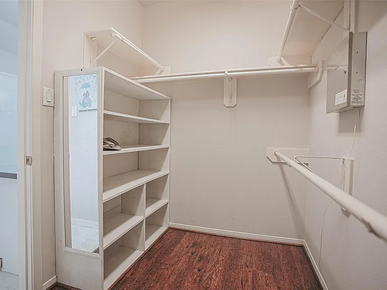 3706 Heritage Colony Dr — Photo 25