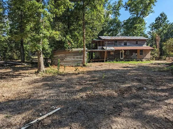 428 Hillbilly Heaven Road, Livingston, TX 77351