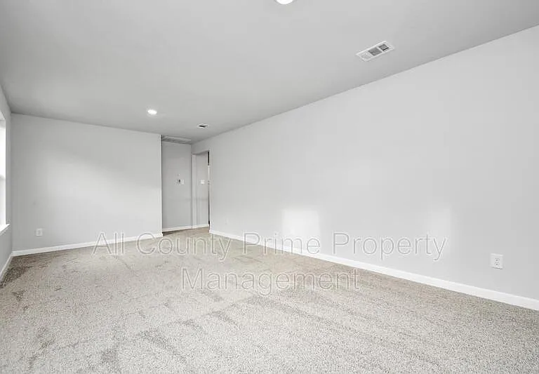 1218 Raburn Run Ln — Photo 23