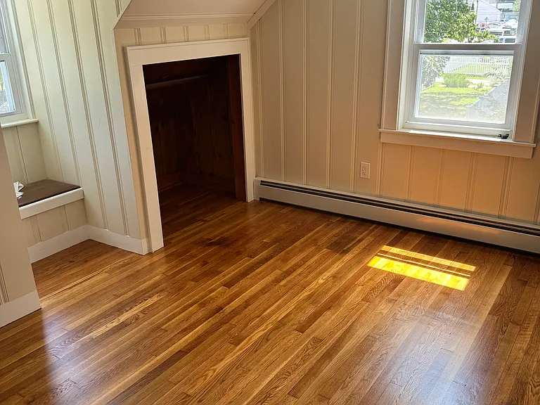 80 Orchard Ave — Photo 6