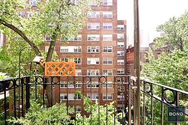 Rented by Bond New York