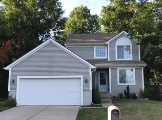 810 Partridge Ct, Holly, MI 48442