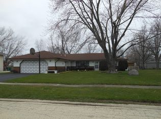 3551 Rogina Dr, Joliet, IL 60431