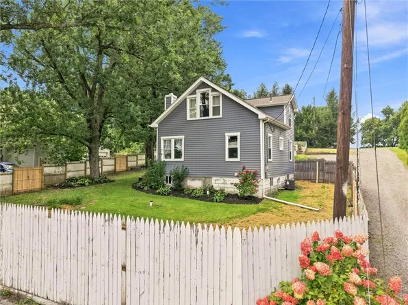 253 Chicora Rd, Butler, PA 16001