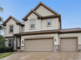 1413 SW Sapperton Rd, Lees Summit, MO 64083