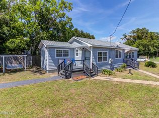 373 Davis St, Biloxi, MS 39530