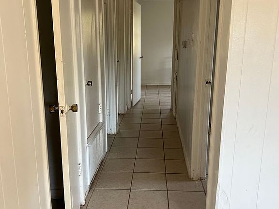 5th image of 4731 Okeefe St