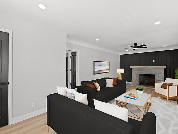 2nd image of 404 Lee Ave