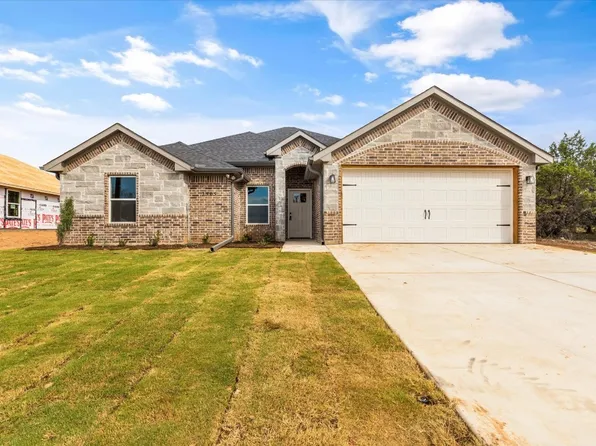 2505 Christine Dr, Granbury, TX 76048