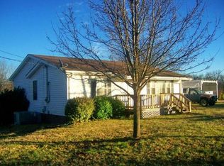 4595 Southside Rd, Southside, TN 37171